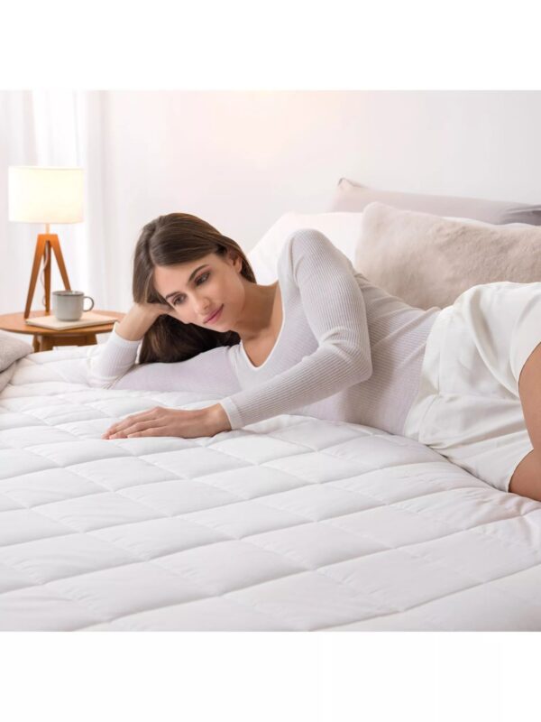 Quilted Mattress Protector Waterproof Deep Fitted Sheet