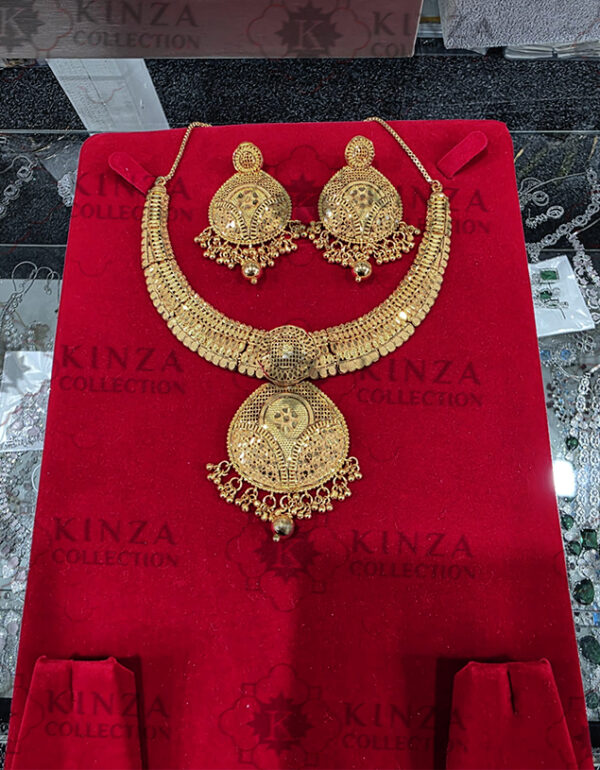 premium quality1.5 g gold plated neckless set n 14 Premium quality1.5 G Gold Plated Neckless set N-19