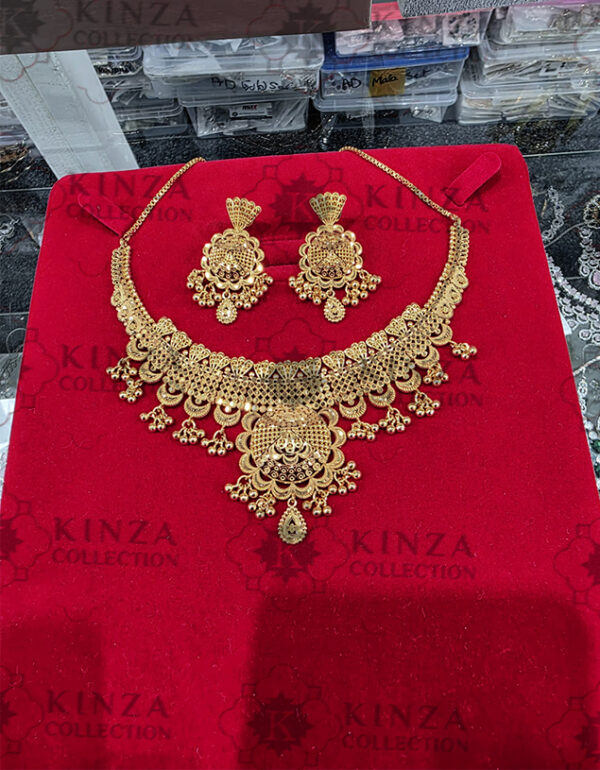 premium quality1.5 g gold plated neckless set n 14 Premium quality1.5 G Gold Plated Neckless set N-21