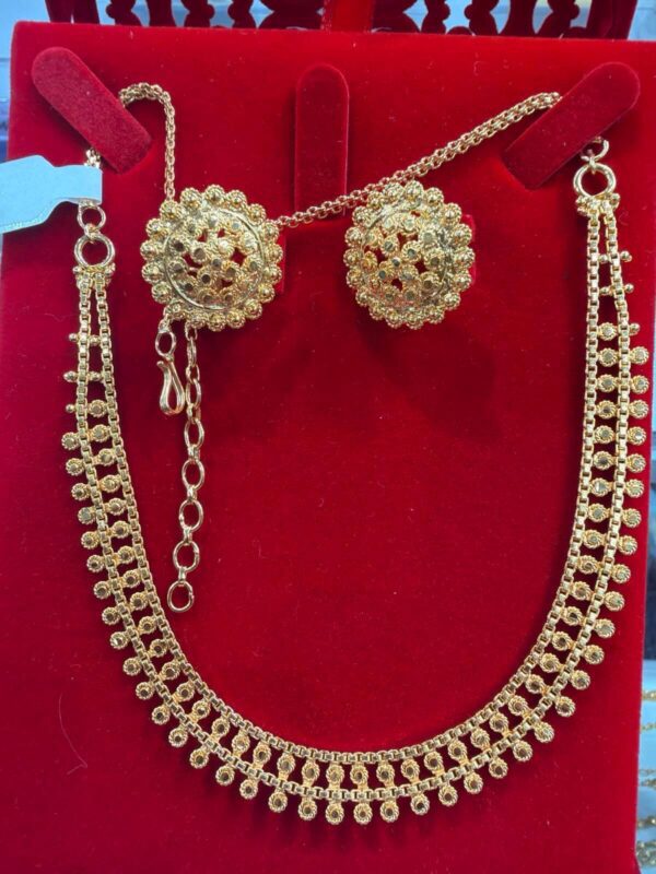24ct gold plated necklace & earrings set sm2 24CT Gold-Plated Necklace & Earrings Set SM2